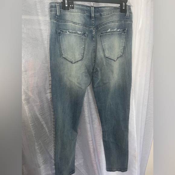 Women’s Fashion Nova Jeans Size 13 ( NEVER WORN ) - Picture 4 of 4